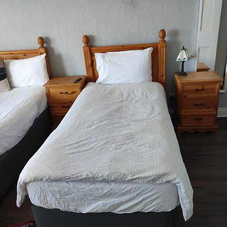 Hotel 4 Bayview Terrace Bundoran Esterno foto