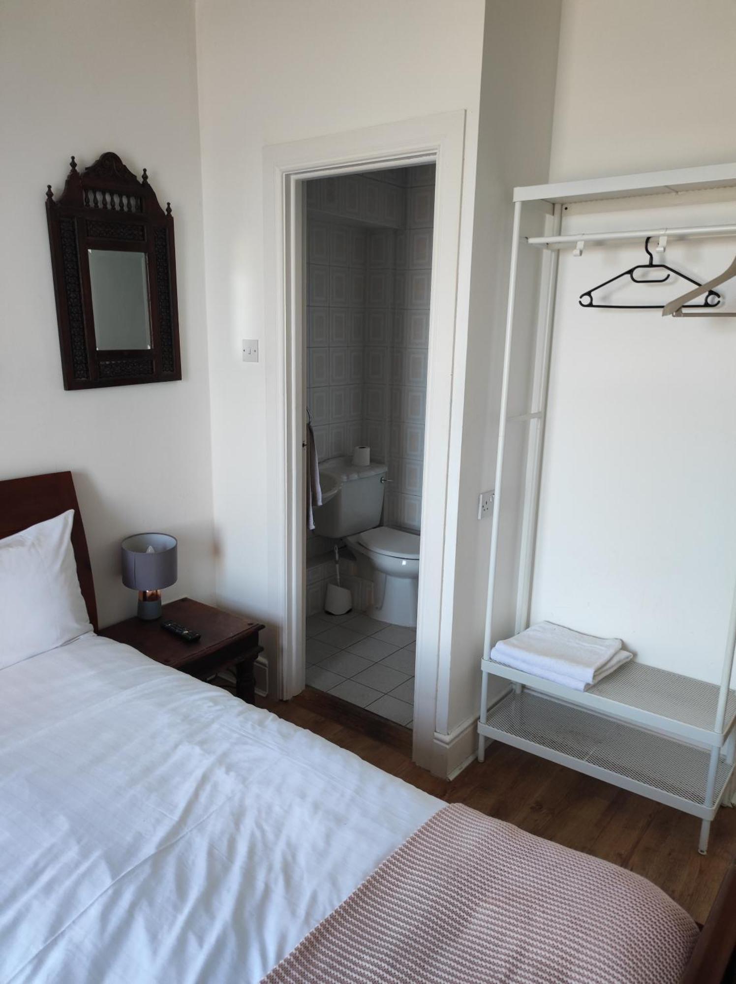 Hotel 4 Bayview Terrace Bundoran Esterno foto